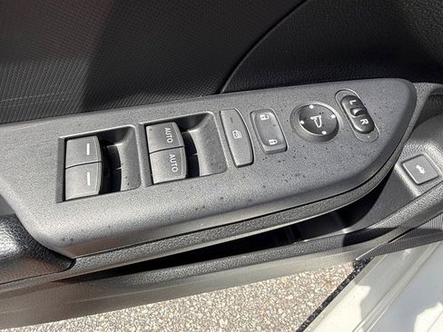 Used 2020 Honda Civic Sport image 12