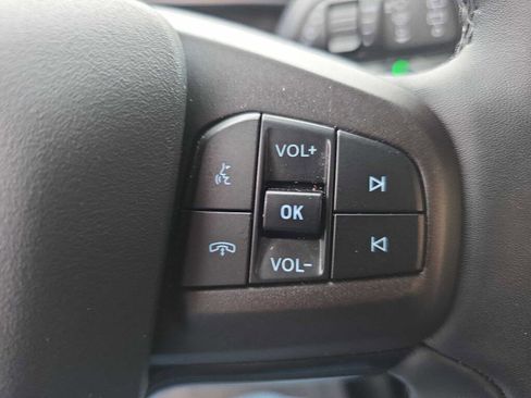 Used 2021 Ford Mustang Mach-E Select w/ Comfort/Appearance Package image 11