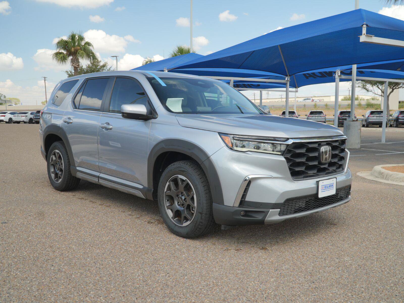 Certified 2023 Honda Pilot EX-L image 4