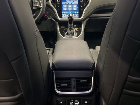 Used 2023 Subaru Outback Limited image 34