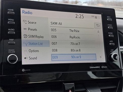 Used 2021 Toyota Camry XLE image 17