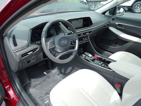 Used 2023 Hyundai Sonata SEL w/ Convenience Package image 16