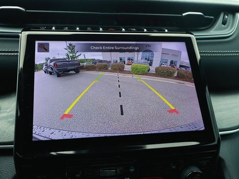 Used 2024 Jeep Grand Cherokee Limited w/ Black Appearance Package RWD image 18