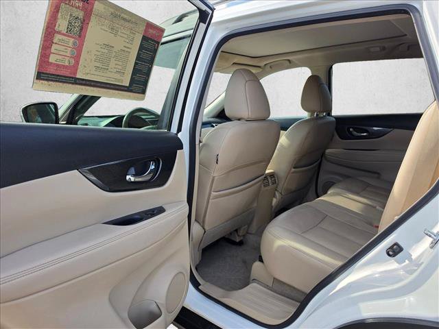 Used 2015 Nissan Rogue SL w/ SL Premium Package AWD/4WD image 17