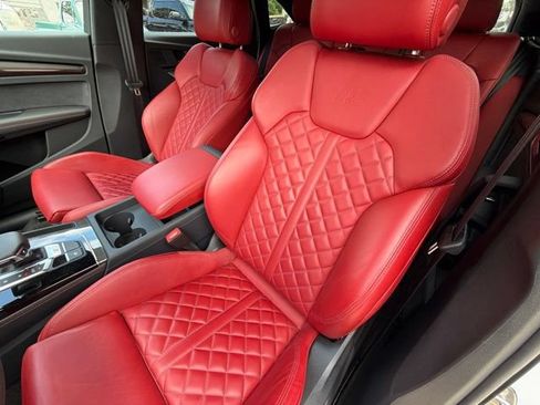 Used 2024 Audi SQ5 Premium Plus w/ S Sport Package AWD/4WD image 31