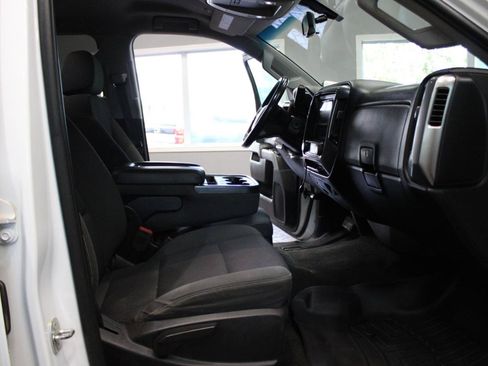 Used 2017 Chevrolet Silverado 2500 LT AWD/4WD image 18