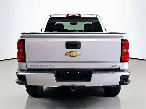 Used 2019 Chevrolet Silverado 1500 Custom w/ Custom Convenience Package image 6