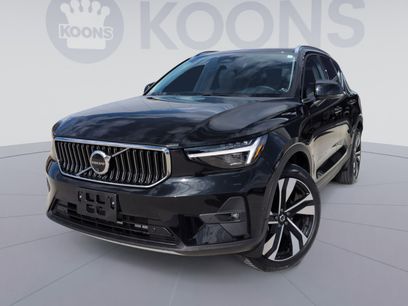 Certified 2024 Volvo XC40 B5 Ultimate w/ Protection Package Premier