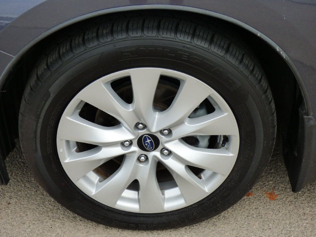 Used 2015 Subaru Legacy 2.5i Premium w/ Popular Package #2 AWD/4WD image 8