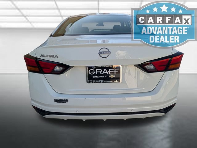 Used 2025 Nissan Altima 2.5 SV FWD image 25