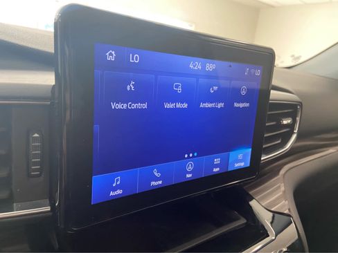 Used 2022 Ford Explorer Limited w/ Equipment Group 301A image 36