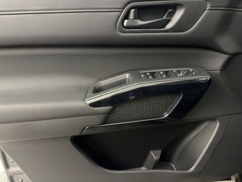 New 2026 Nissan Pathfinder SV w/ SV Premium Package image 23