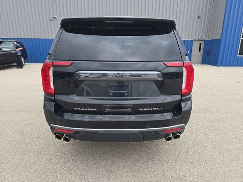 Used 2023 GMC Yukon Denali Ultimate AWD/4WD image 5