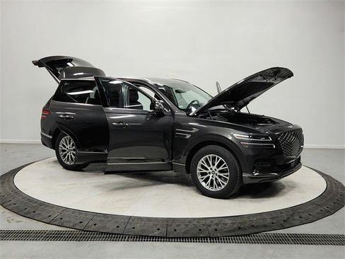 Used 2024 Genesis GV80 2.5T image 9