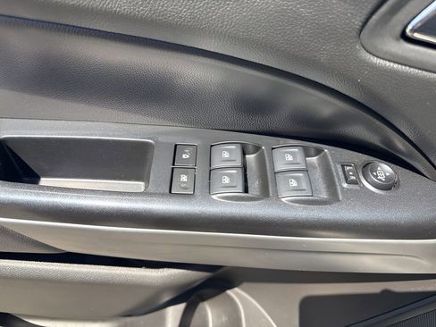 Used 2022 Chevrolet Colorado ZR2 AWD/4WD image 26