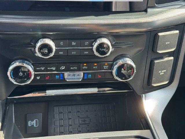 Used 2024 Ford F150 Platinum w/ FX4 Off-Road Package AWD/4WD image 21
