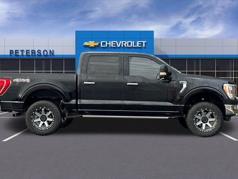 Used 2022 Ford F150 XLT w/ Equipment Group 302A High AWD/4WD image 3