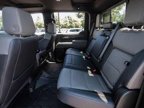 Used 2025 Chevrolet Silverado 1500 ZR2 w/ Technology Package AWD/4WD image 67