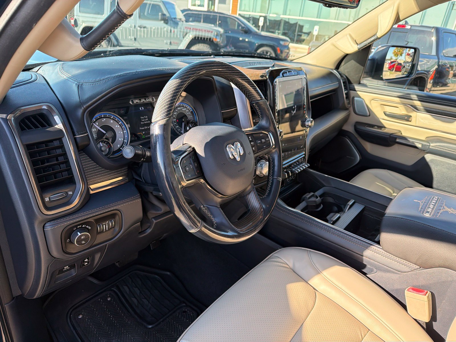 Used 2021 RAM 1500 Limited AWD/4WD image 10