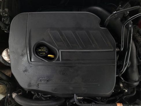 Used 2014 Ford Fusion SE w/ Equipment Group 202A FWD image 30