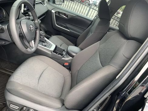 Certified 2023 Toyota RAV4 XLE w/ XLE Grade Weather Package AWD/4WD image 18