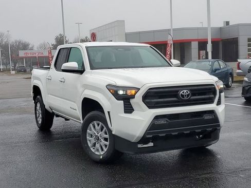 New 2026 Toyota Tacoma SR5 image 32