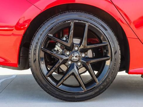 Used 2025 Honda Civic Sport image 10