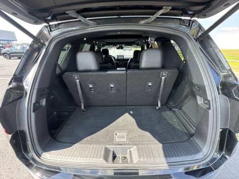 Used 2024 Honda Pilot TrailSport image 25
