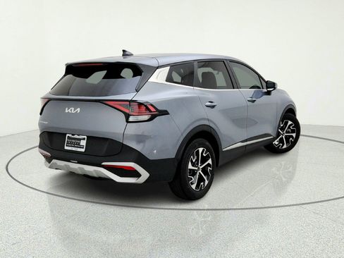Used 2024 Kia Sportage EX FWD image 9
