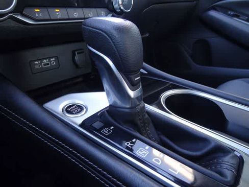 Used 2023 Nissan Altima 2.5 SV FWD image 29