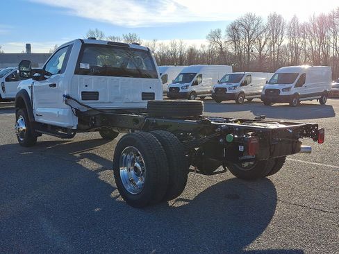 New 2026 Ford F550 2WD Regular Cab Super Duty image 4