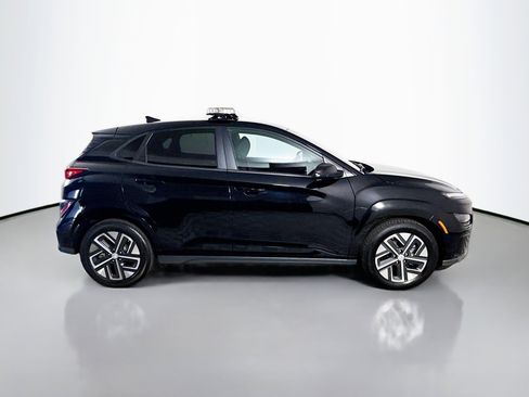 Used 2023 Hyundai Kona SE w/ Cargo Package image 11