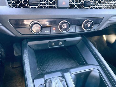 Used 2023 Honda Accord LX image 24