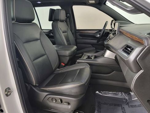 Used 2023 Chevrolet Tahoe Premier AWD/4WD image 21