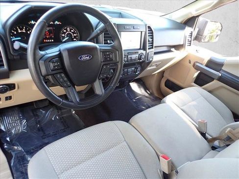 Used 2020 Ford F150 XLT w/ Equipment Group 302A Luxury AWD/4WD image 9