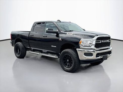 Certified 2022 RAM 2500 Tradesman AWD/4WD image 1