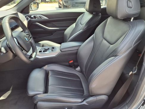 Used 2025 BMW 430i Convertible RWD image 23