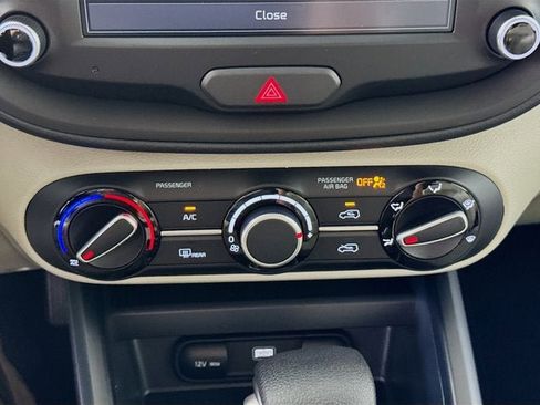 New 2025 Kia Soul LX w/ LX Technology Package image 15