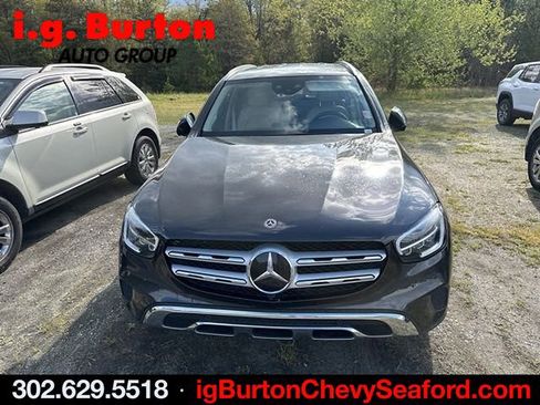 Used 2020 Mercedes-Benz GLC 300 4MATIC image 2