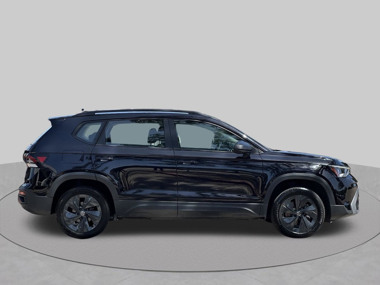 Used 2025 Volkswagen Taos S FWD image 6