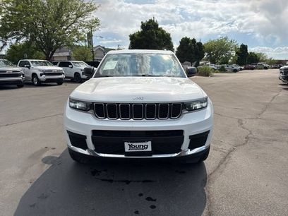 Used 2023 Jeep Grand Cherokee L Laredo
