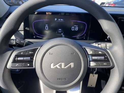 New 2026 Kia Seltos LX image 10