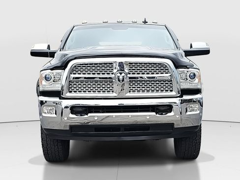 Used 2017 RAM 2500 Laramie w/ Snow Chief Group AWD/4WD image 2
