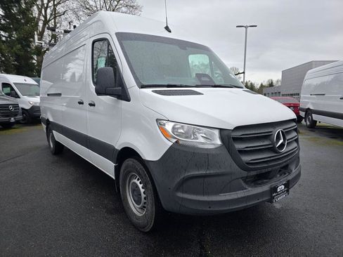 New 2025 Mercedes-Benz Sprinter 2500 image 8