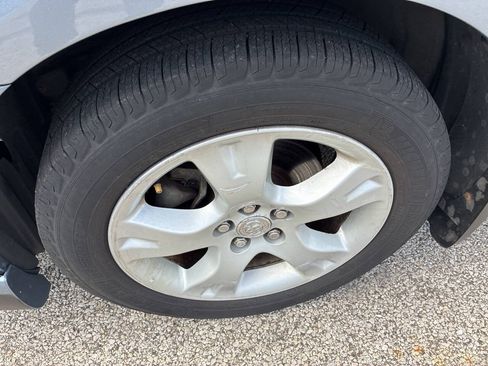 Used 2004 Toyota Matrix XR AWD/4WD image 24
