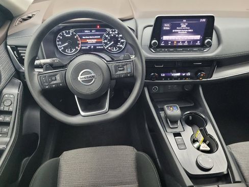 Used 2021 Nissan Rogue SV AWD/4WD image 22