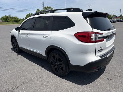 Used 2023 Subaru Ascent Onyx Edition AWD/4WD image 6