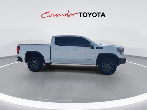 Used 2025 GMC Sierra 1500 AT4X AWD/4WD image 9