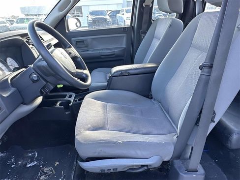 Used 2008 Dodge Dakota SXT image 18