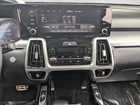 Used 2021 Kia Sorento SX image 16
